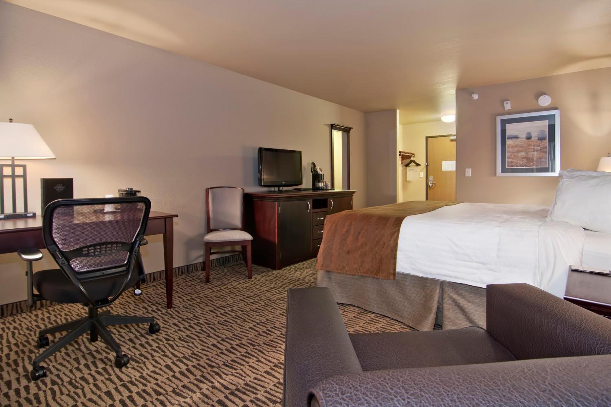 The Watford Hotel Watford City Exterior photo
